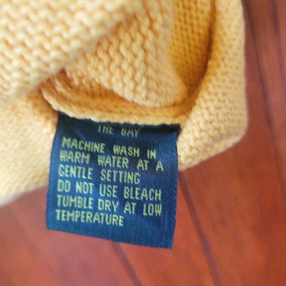 NWT Cotton Grenadier Yellow Vest, sz Large - Picture 13 of 14